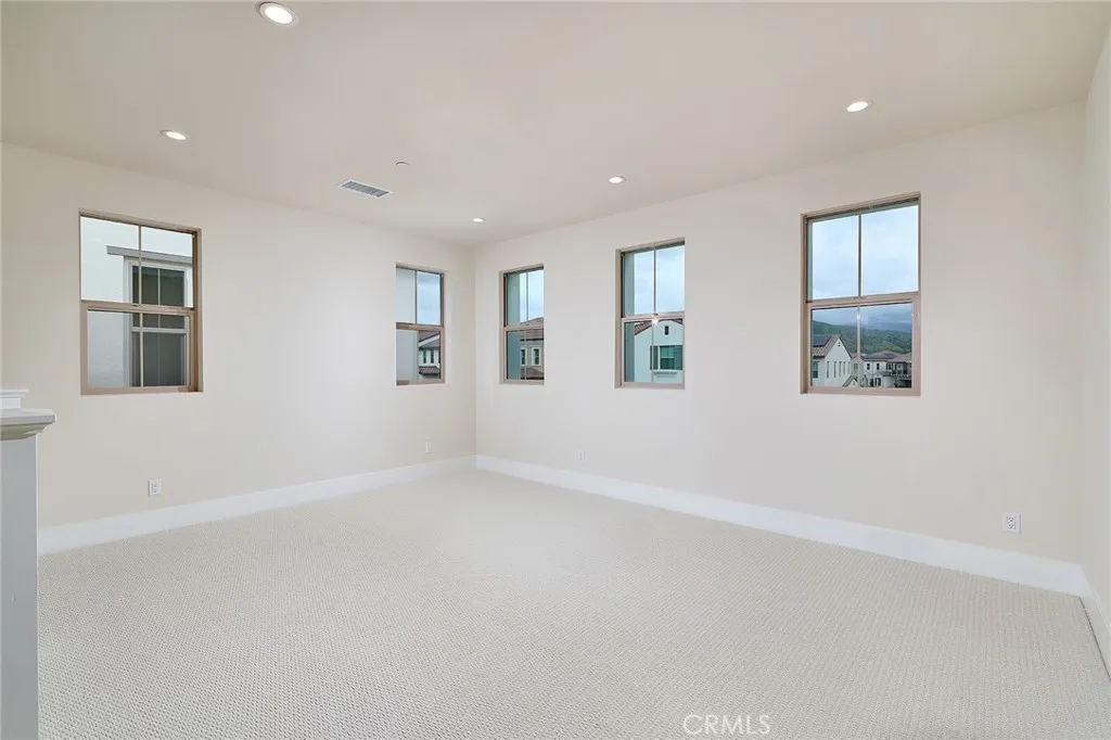 Additional image 42 of 103 Oakstone, Irvine, CA 92618