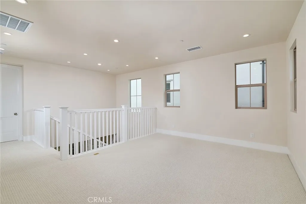 Additional image 41 of 103 Oakstone, Irvine, CA 92618