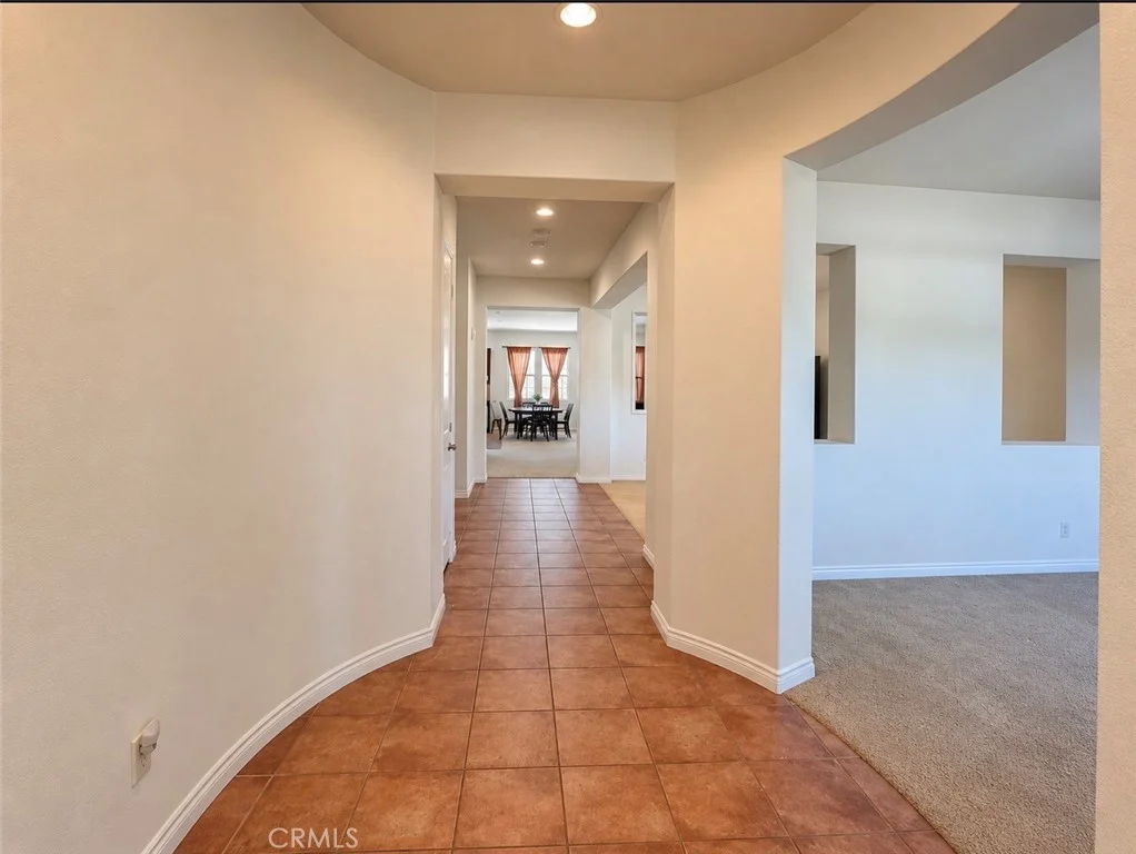39161 Shree Rd, Temecula, CA 92591 photo 3
