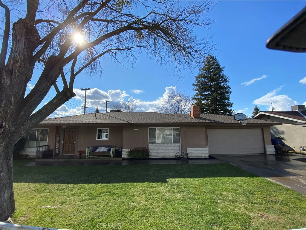 208 Autumn Rd  