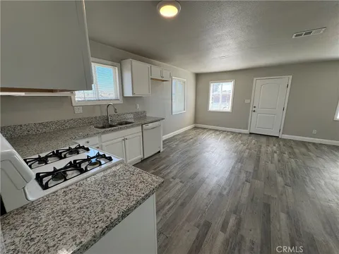 430 W Wilson Avenue, Ridgecrest, CA MLS: SW25074183