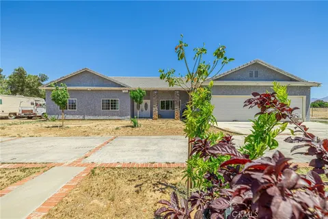 38740 25th Street E, Palmdale, CA MLS: SR25107075