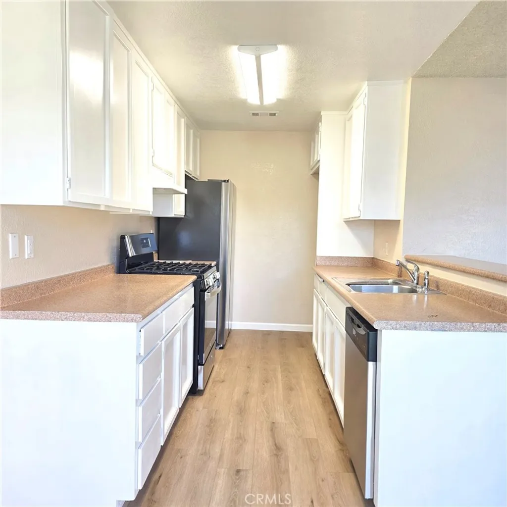 Additional image 6 of 521 W Dunton Ave, Orange, CA 92865