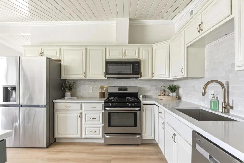 Additional image 7 of 9854 Ivanho Street, Spring Valley, CA 91977