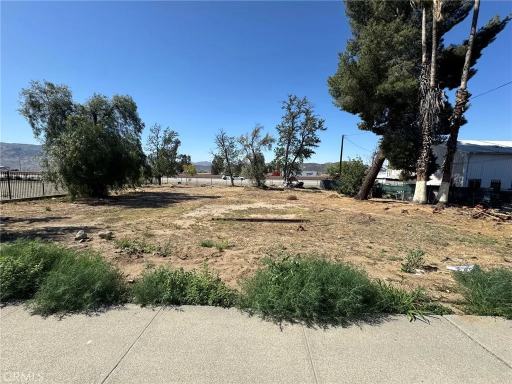 Additional image 3 of 3864 W Ramsey Street, Banning, CA 92220