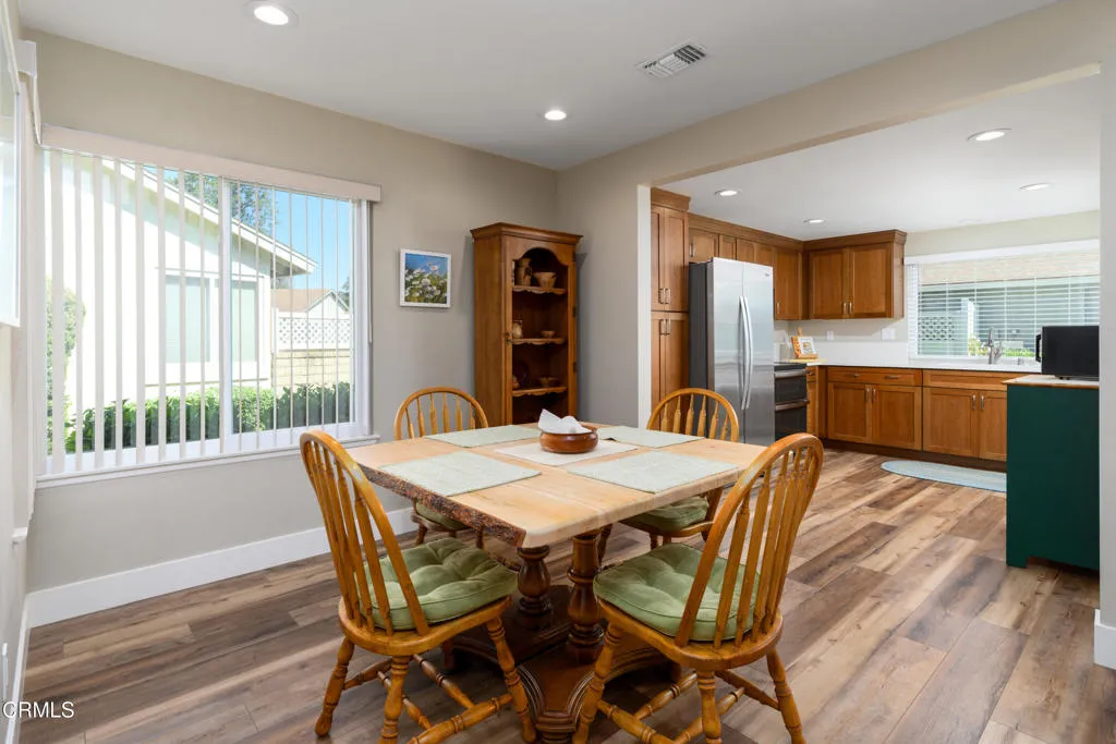 Additional image 56 of 42308 Village 42, Camarillo, CA 93012