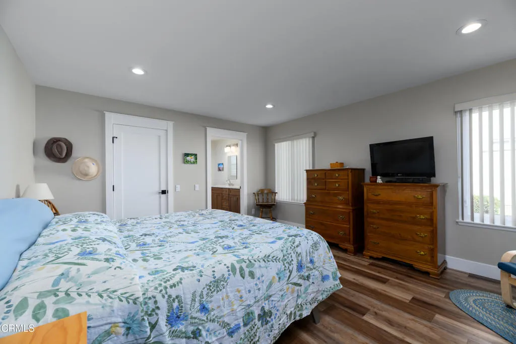 Additional image 62 of 42308 Village 42, Camarillo, CA 93012