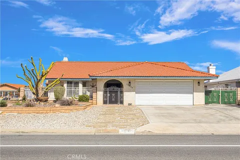 13639 Spring Valley Pkwy, Victorville, CA 92395 - MLS#: HD24073851