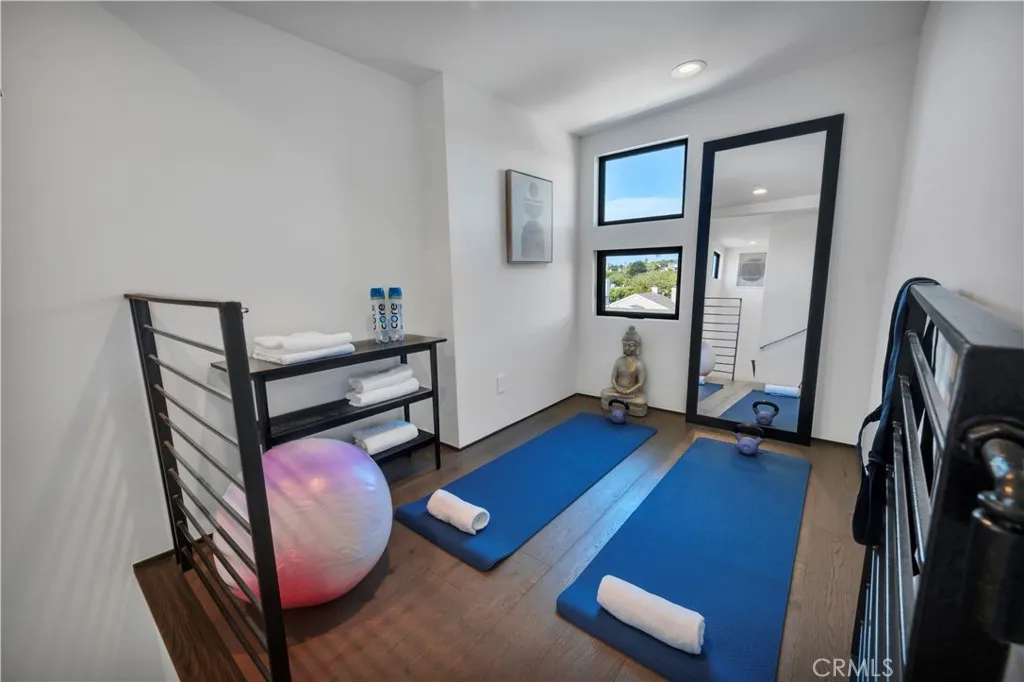 Additional image 72 of 332 Avenue E, Redondo Beach, CA 90277