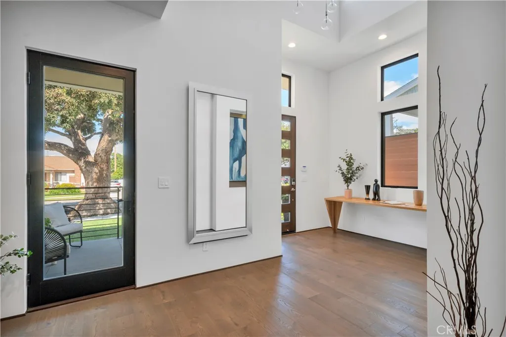 Additional image 81 of 332 Avenue E, Redondo Beach, CA 90277
