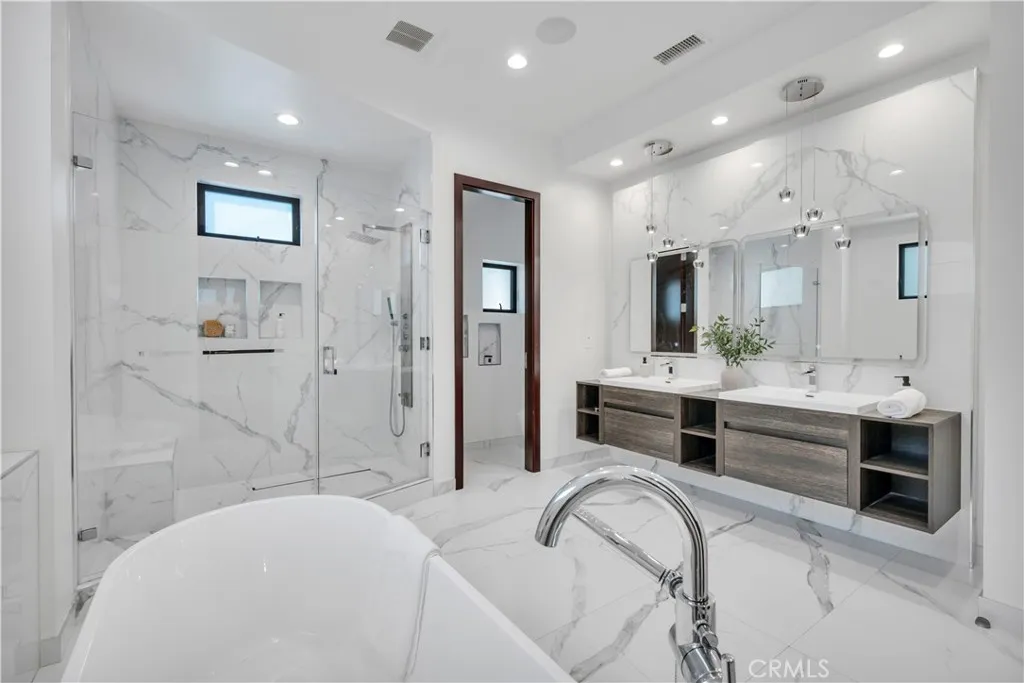 Additional image 127 of 332 Avenue E, Redondo Beach, CA 90277