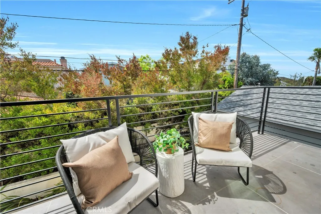 Additional image 106 of 332 Avenue E, Redondo Beach, CA 90277