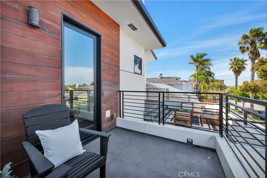 Additional image 42 of 332 Avenue E, Redondo Beach, CA 90277