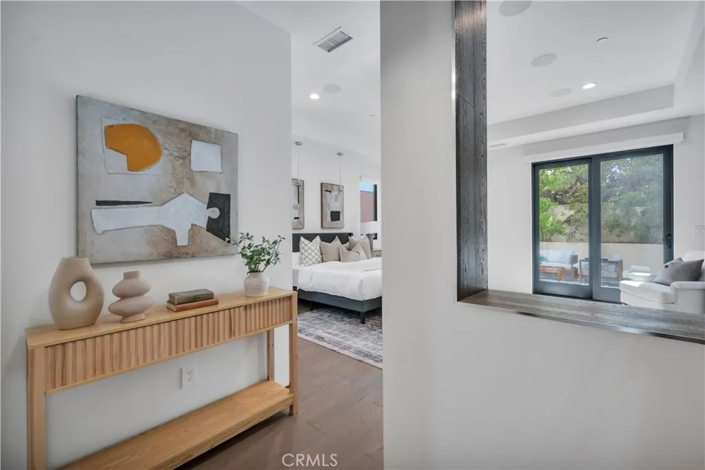 Additional image 119 of 332 Avenue E, Redondo Beach, CA 90277