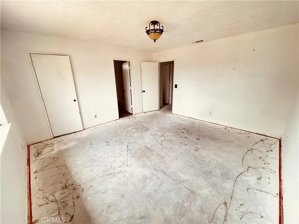 Additional image 31 of 15151 Tonikan Court, Apple Valley, CA 92307
