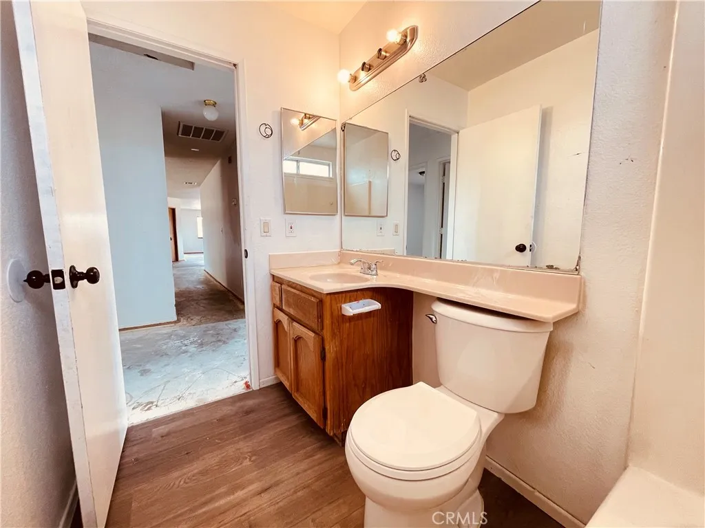 Additional image 100 of 15151 Tonikan Court, Apple Valley, CA 92307