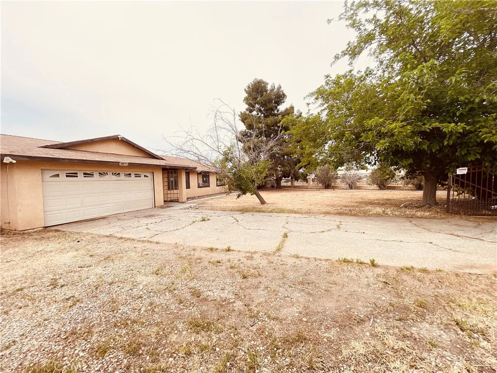Additional image 13 of 15151 Tonikan Court, Apple Valley, CA 92307