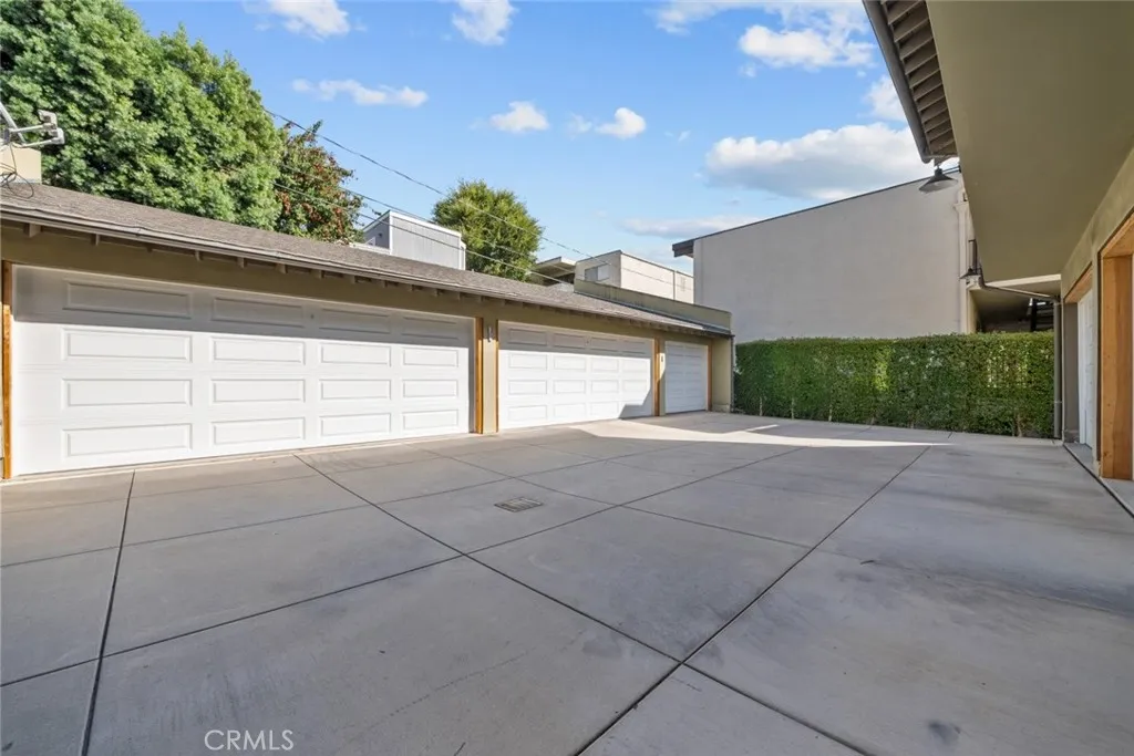 Additional image 101 of 112 S Roosevelt Ave, Pasadena, CA 91107