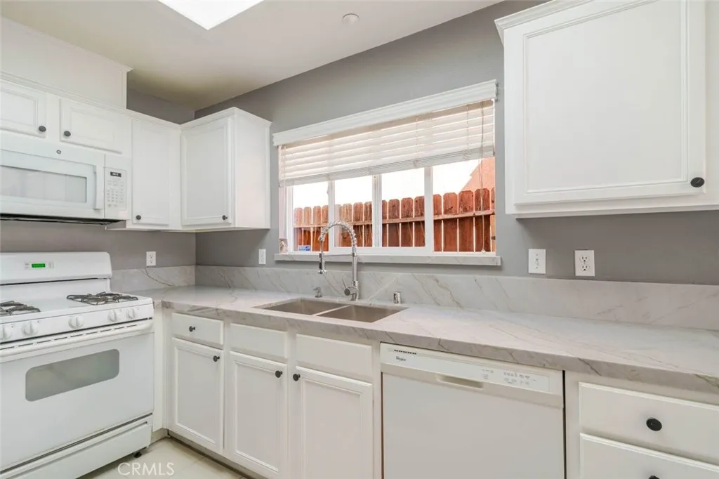 Additional image 38 of 8554 Burnet Avenue Unit 145, North Hills, CA 91343