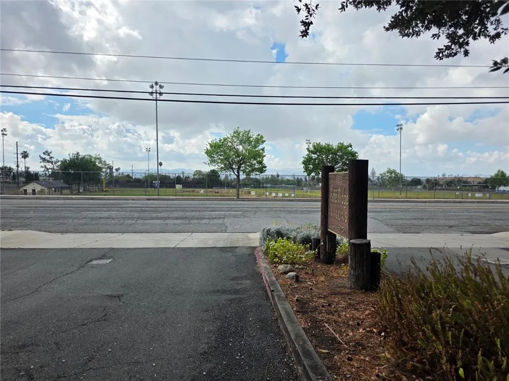 Additional image 100 of 1974 E Lynwood Dr Unit 2f, San Bernardino, CA 92404