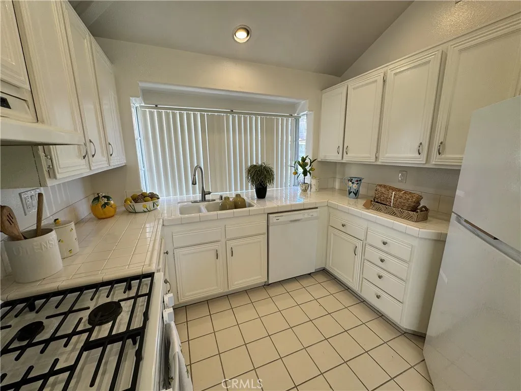 Additional image 18 of 13679 Iroquois, Tustin, CA 92782