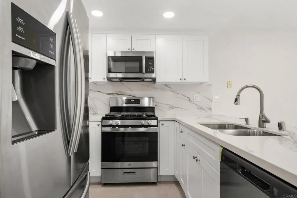 Additional image 16 of 1850 Hilton Head Rd, El Cajon, CA 92019