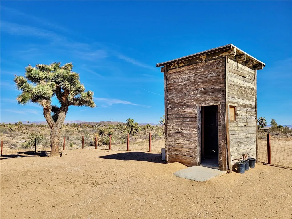 58248 Aberdeen Drive, Yucca Valley, CA 92284