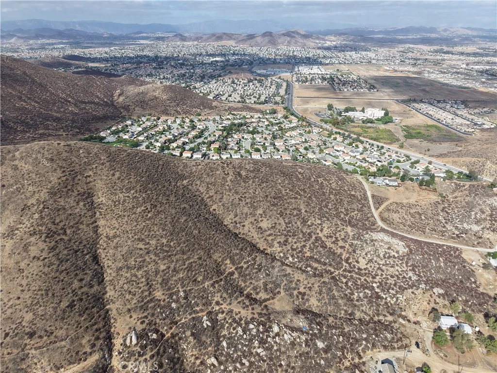 1 Fargo Street, Menifee, CA 92585