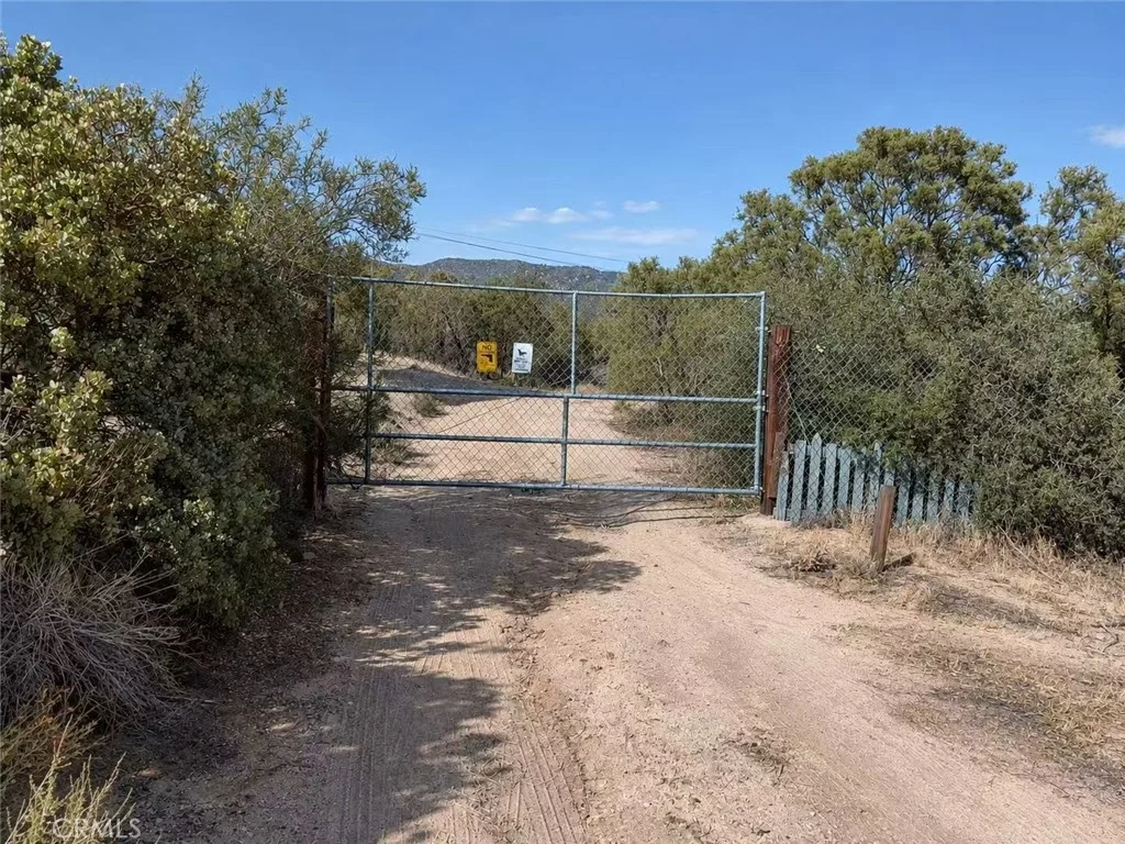 37541 Hill Street, Anza, CA 92539