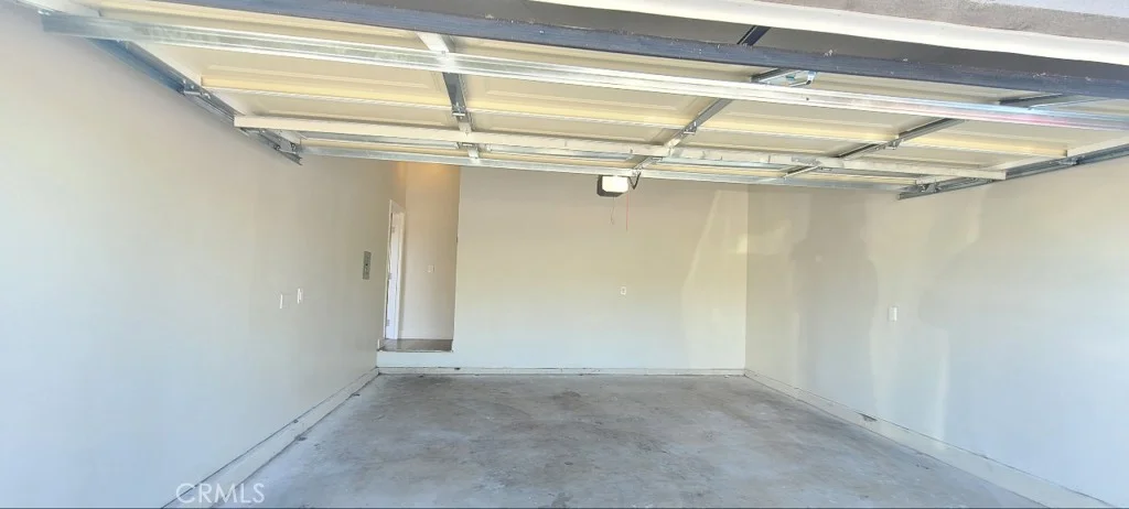 866 E 46th St, Los Angeles, CA 90011