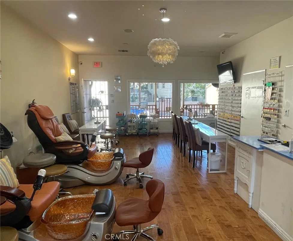 Additional image 28 of , Studio City, CA 91604