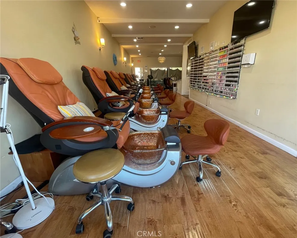 Additional image 29 of , Studio City, CA 91604