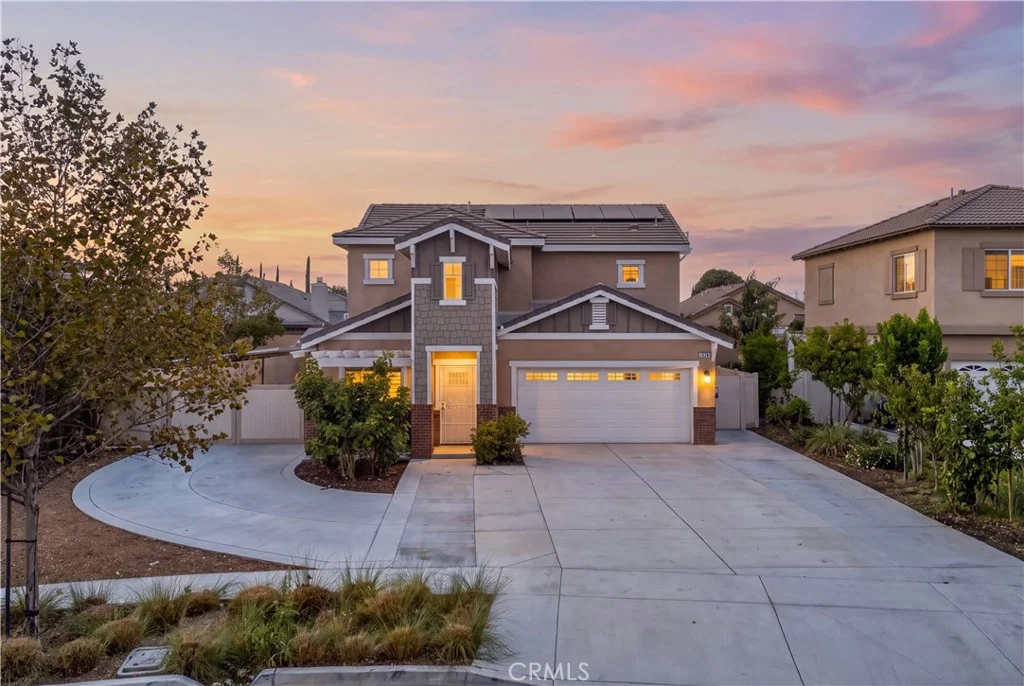 10957 Coalinga Ave, Montclair, CA 91763