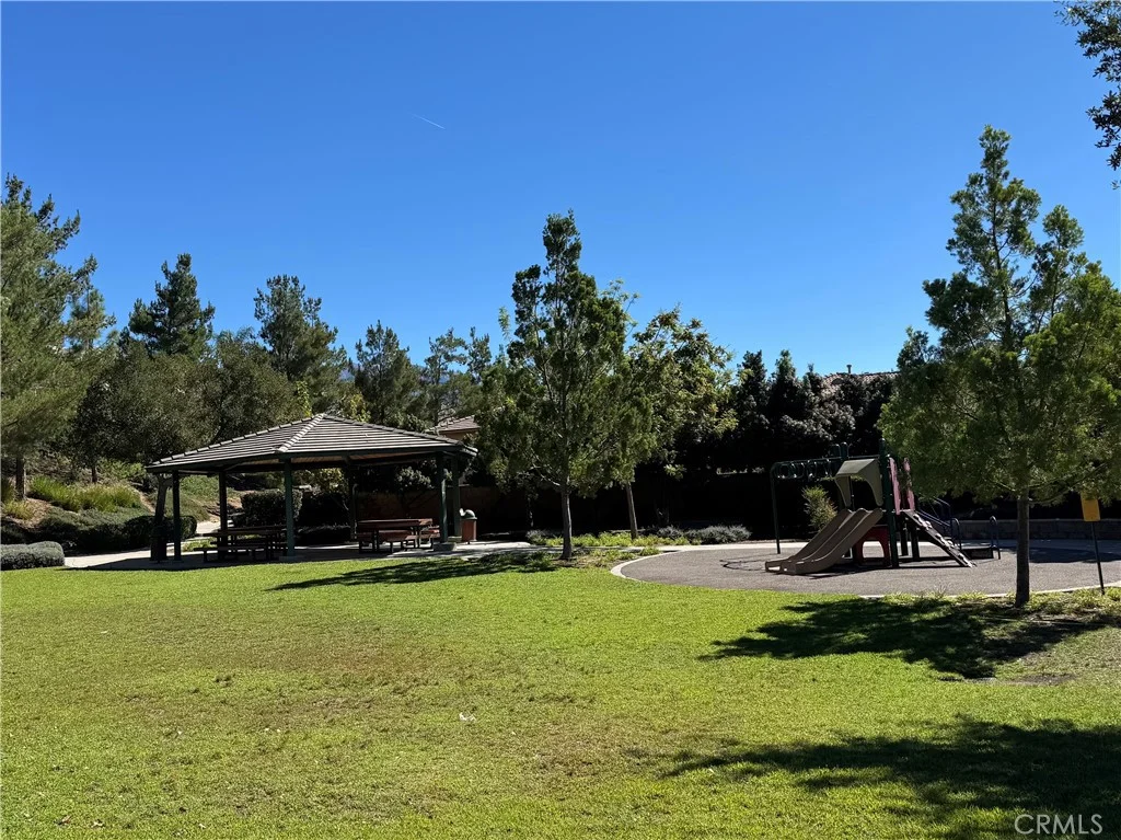 33333 Wallace Way, Yucaipa, CA 92399