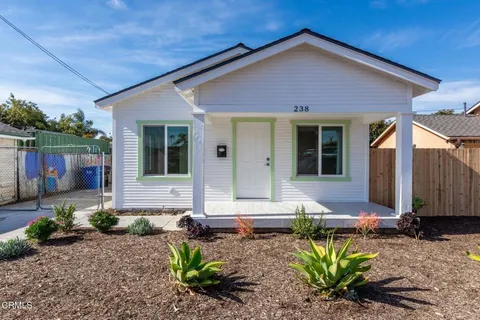 238 Stanford Street, Santa Paula, CA MLS: V1-28412