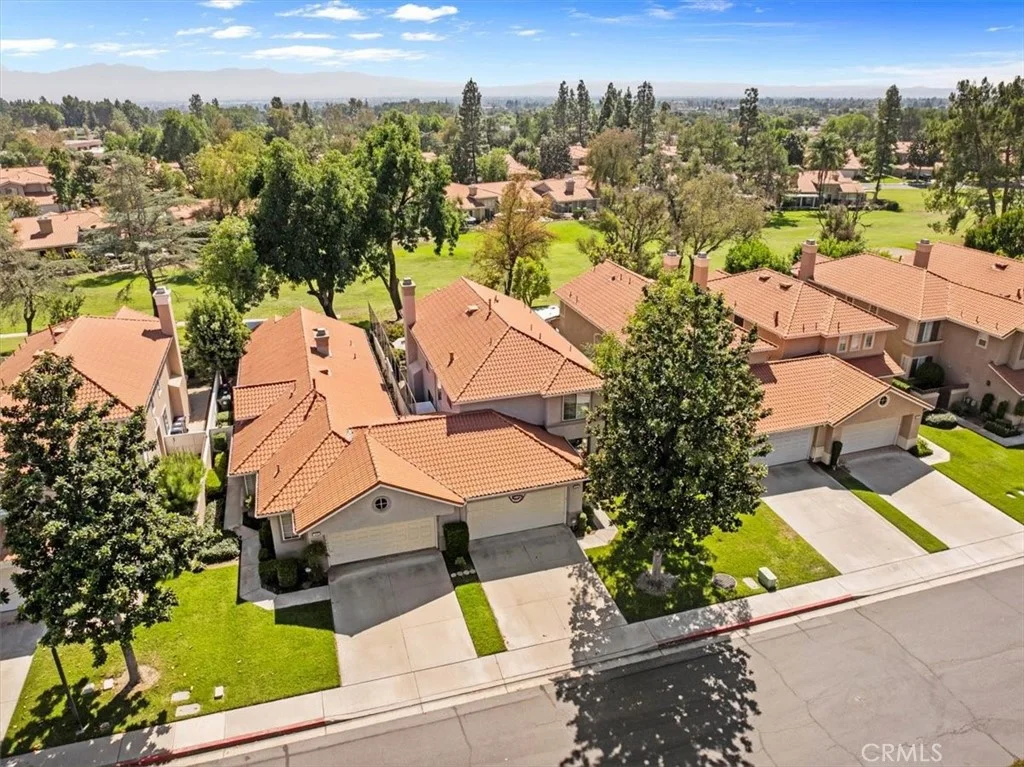 1464 Augusta Dr, Upland, CA 91786 photo 4