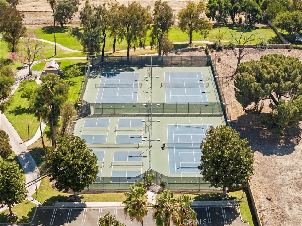 1464 Augusta Dr, Upland, CA 91786