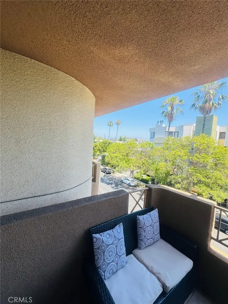 Additional image 30 of 333 Westminster Avenue Unit 304, Los Angeles, CA 90020