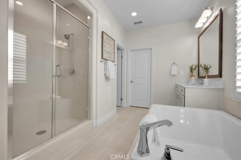 Additional image 117 of 106 Cordial, Irvine, CA 92620