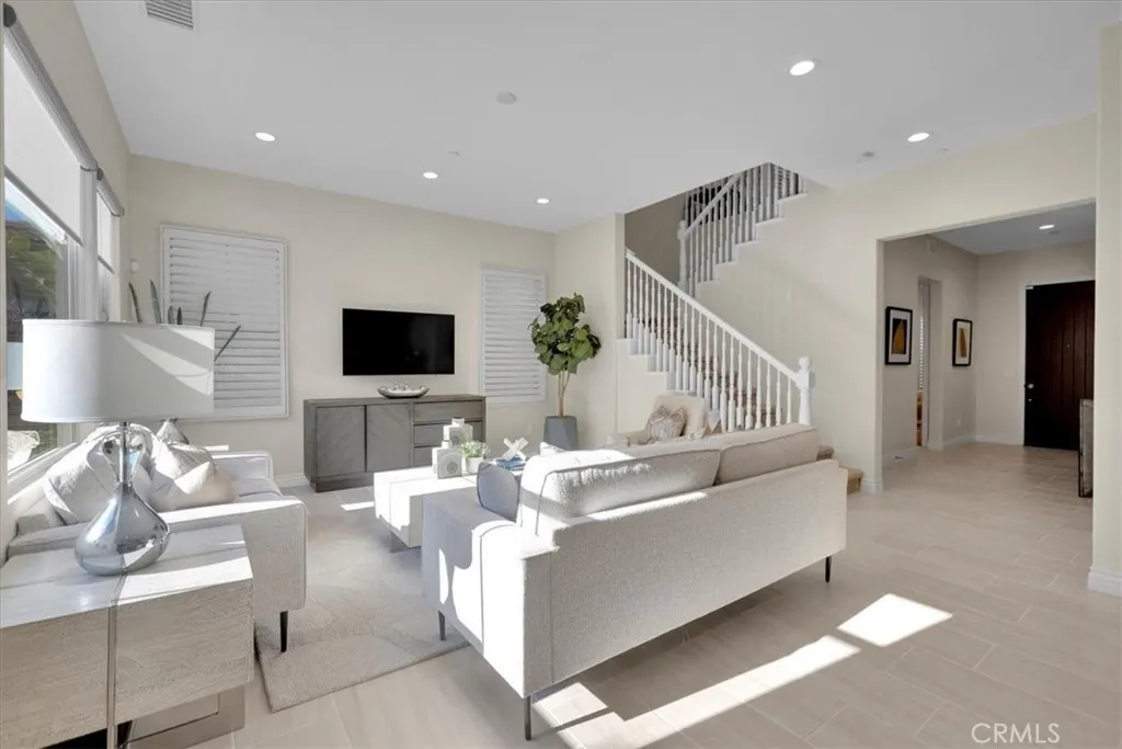 Additional image 77 of 106 Cordial, Irvine, CA 92620