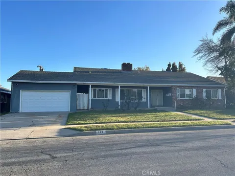 127 W Valencia Street, Rialto, CA MLS: IV25062939