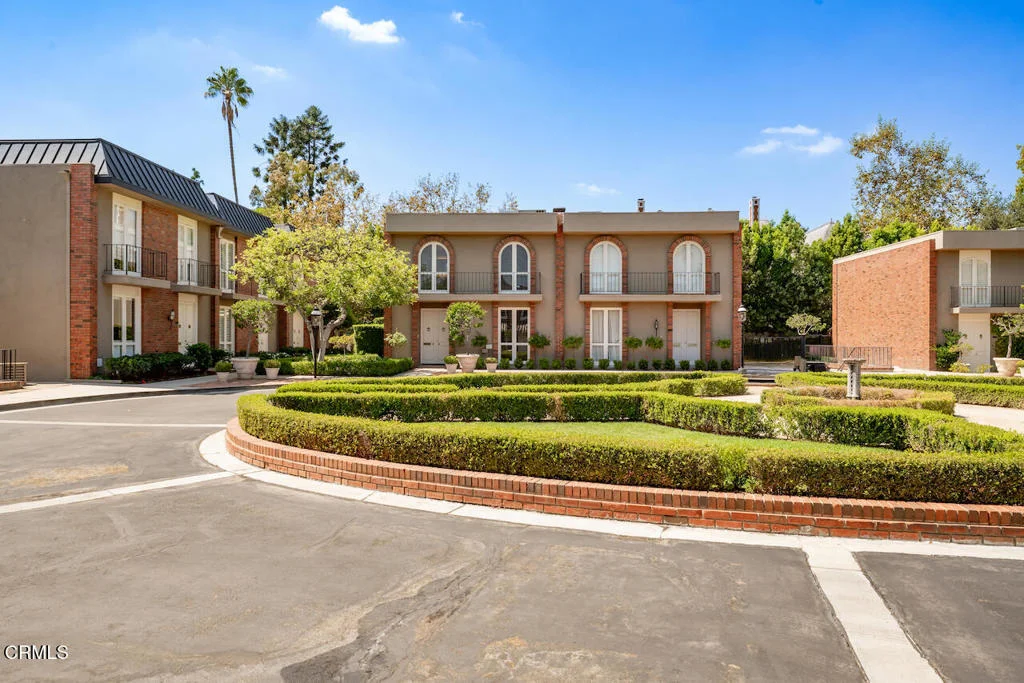 1127 S Orange Grove Boulevard, Pasadena, CA 91105