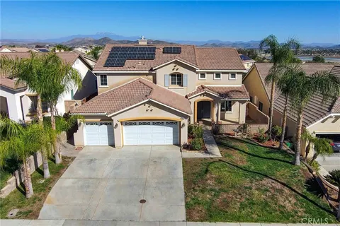 29068 Boulder Crest Way, Menifee, CA MLS: SW25042090