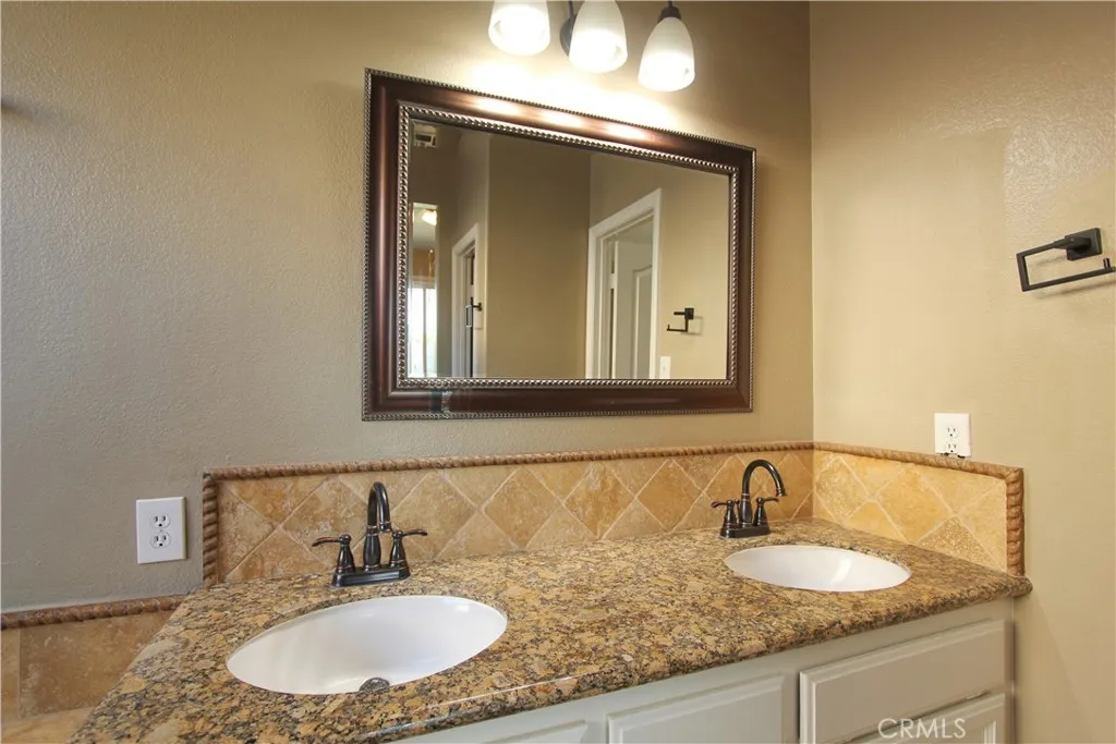 Additional image 53 of 9902 Balvanera Ave, Bakersfield, CA 93312