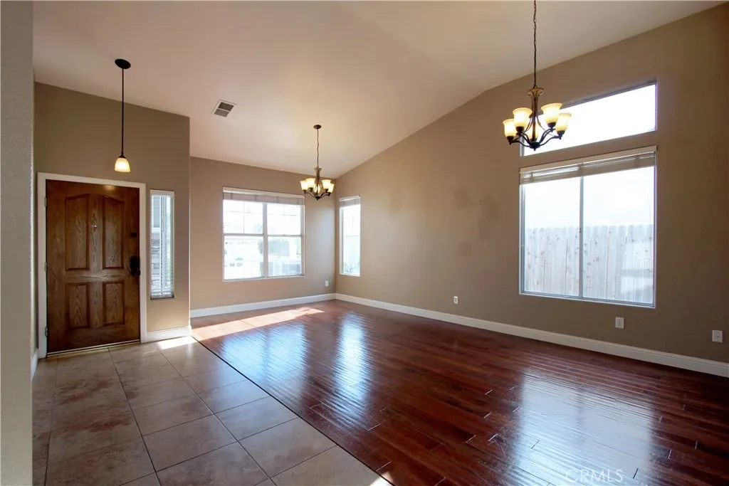 Additional image 8 of 9902 Balvanera Ave, Bakersfield, CA 93312