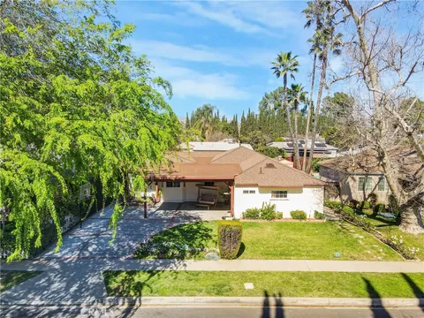 18331 Sylvan Street, Tarzana, CA MLS: SR25039088