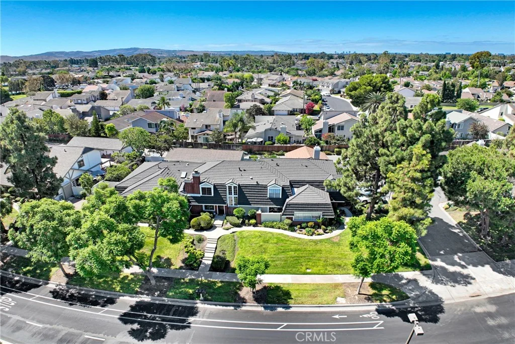 61 W Yale Loop, Irvine, CA 92604 photo 2