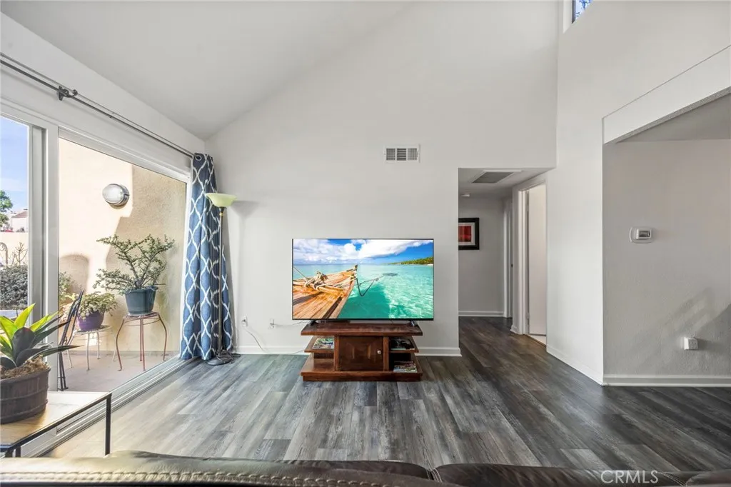 Additional image 36 of 25712 Le Parc Unit 20, Lake Forest, CA 92630