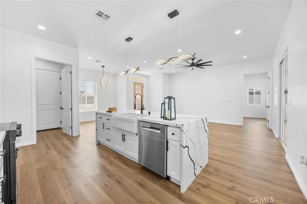 Additional image 63 of 3714 Brave Avenue, Bakersfield, CA 93309