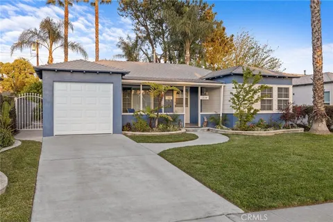 1734 N Pass Avenue, Burbank, CA MLS: BB25079151